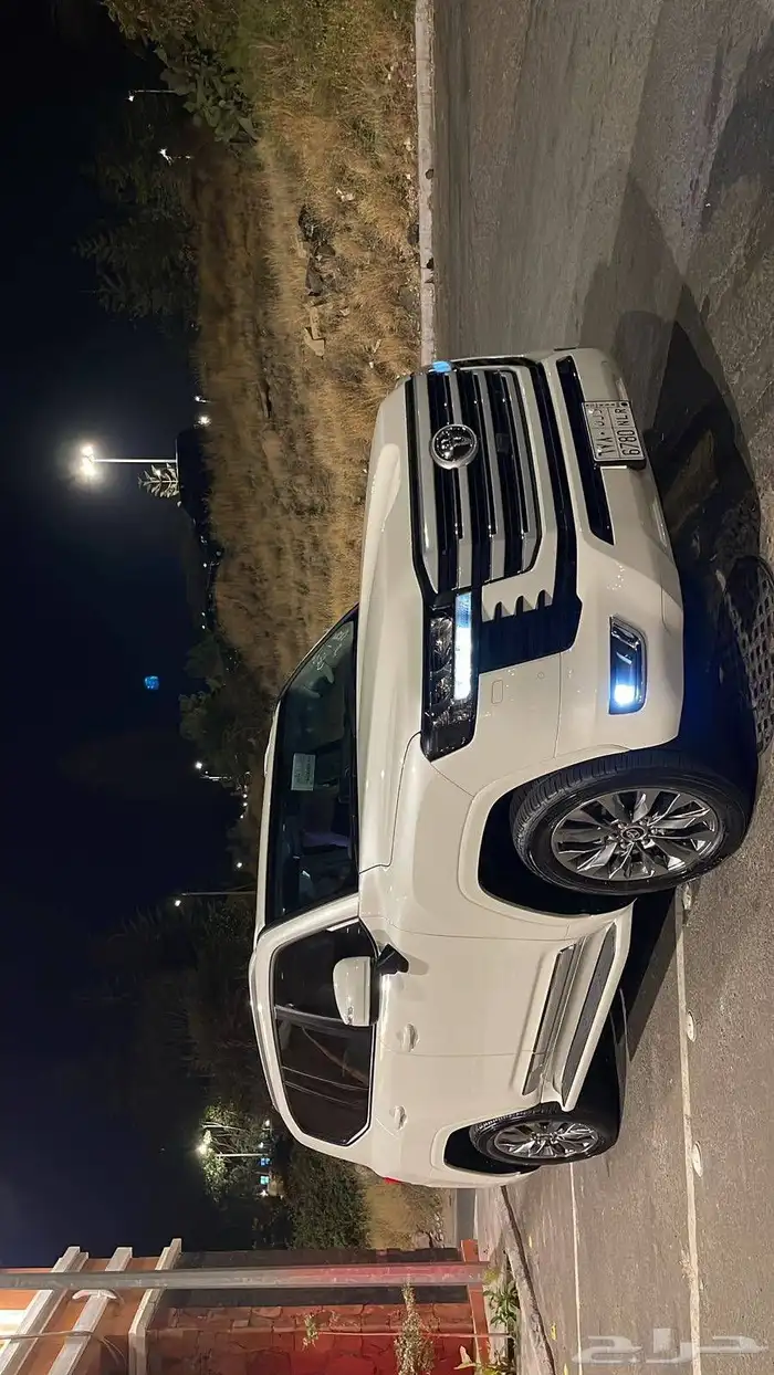 لاند كروزر 2024 gxr L3 6