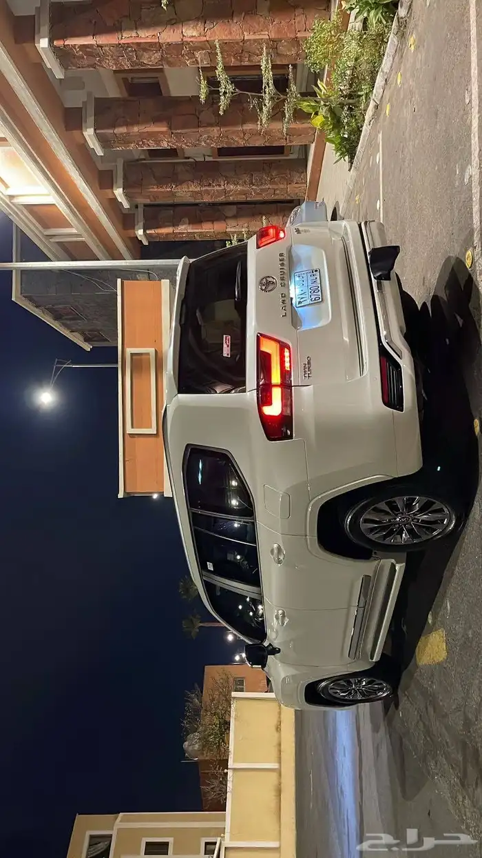 لاند كروزر 2024 gxr L3 0