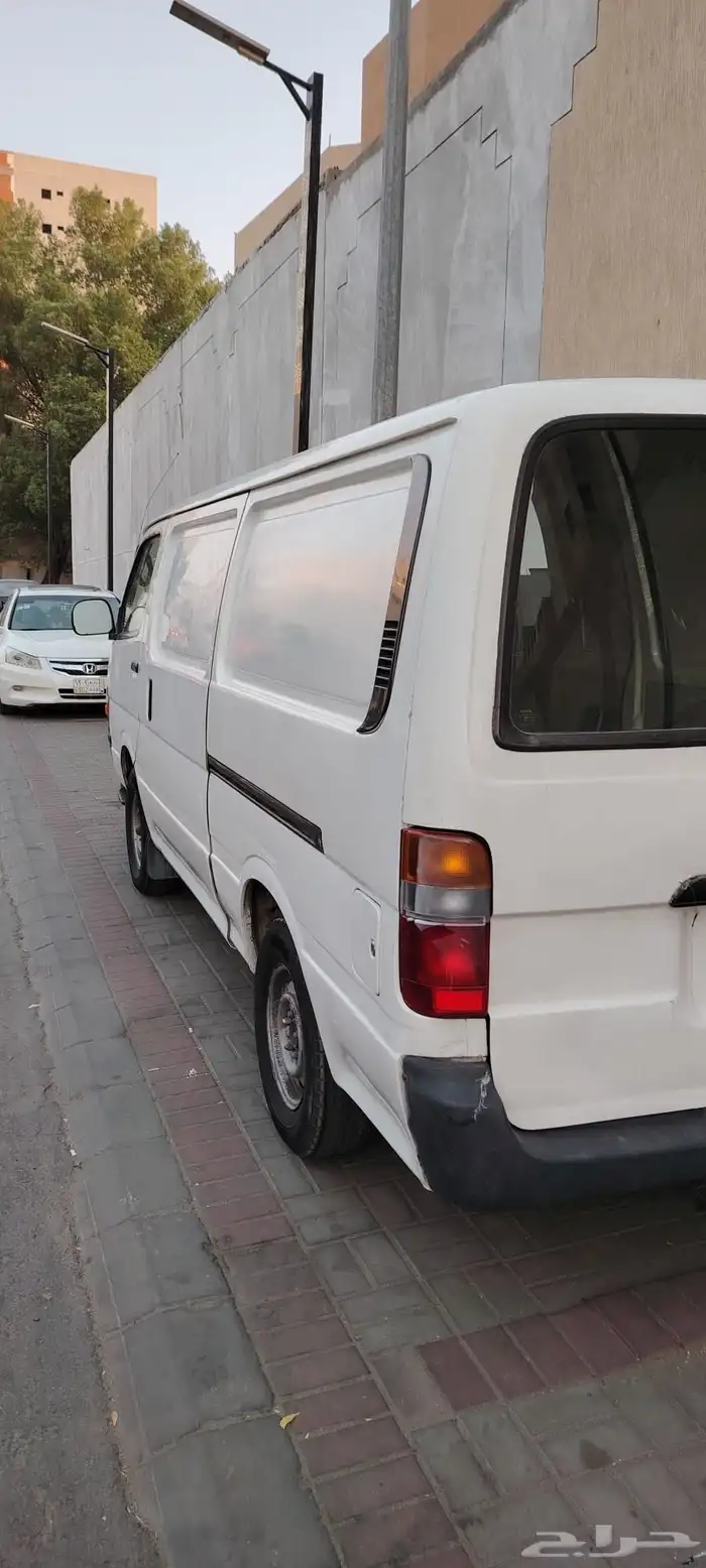 ميكروباص تويوتا 97 نقل البضائع مجدد ومفحوص ومستعد للنقل 0