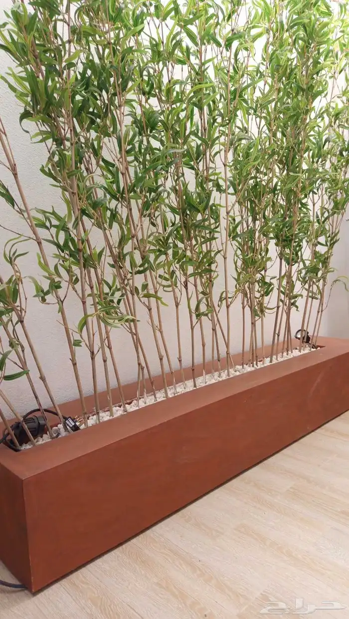 بارتشن من الخشب فيه اضاءة ديكورية..مع عجلات مخفية 1