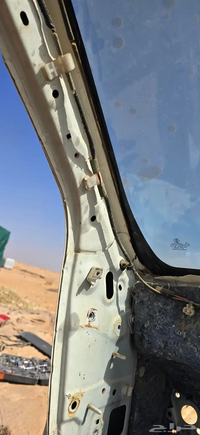 قطع غيار هايلكس 2