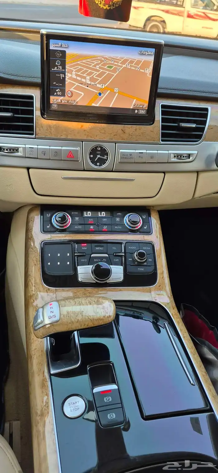 اودي A8 فل كامل سته سلندر 18