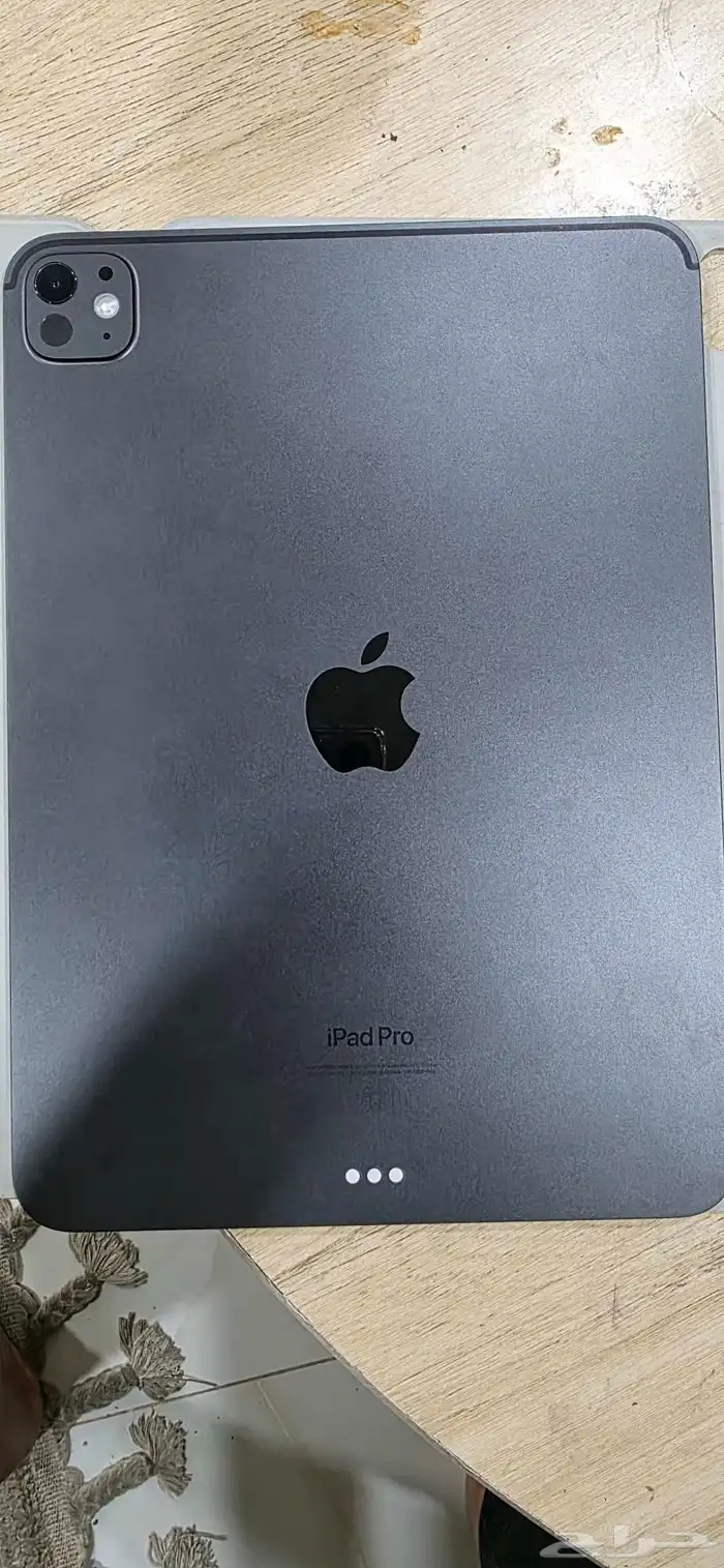 ايباد برو m4 0