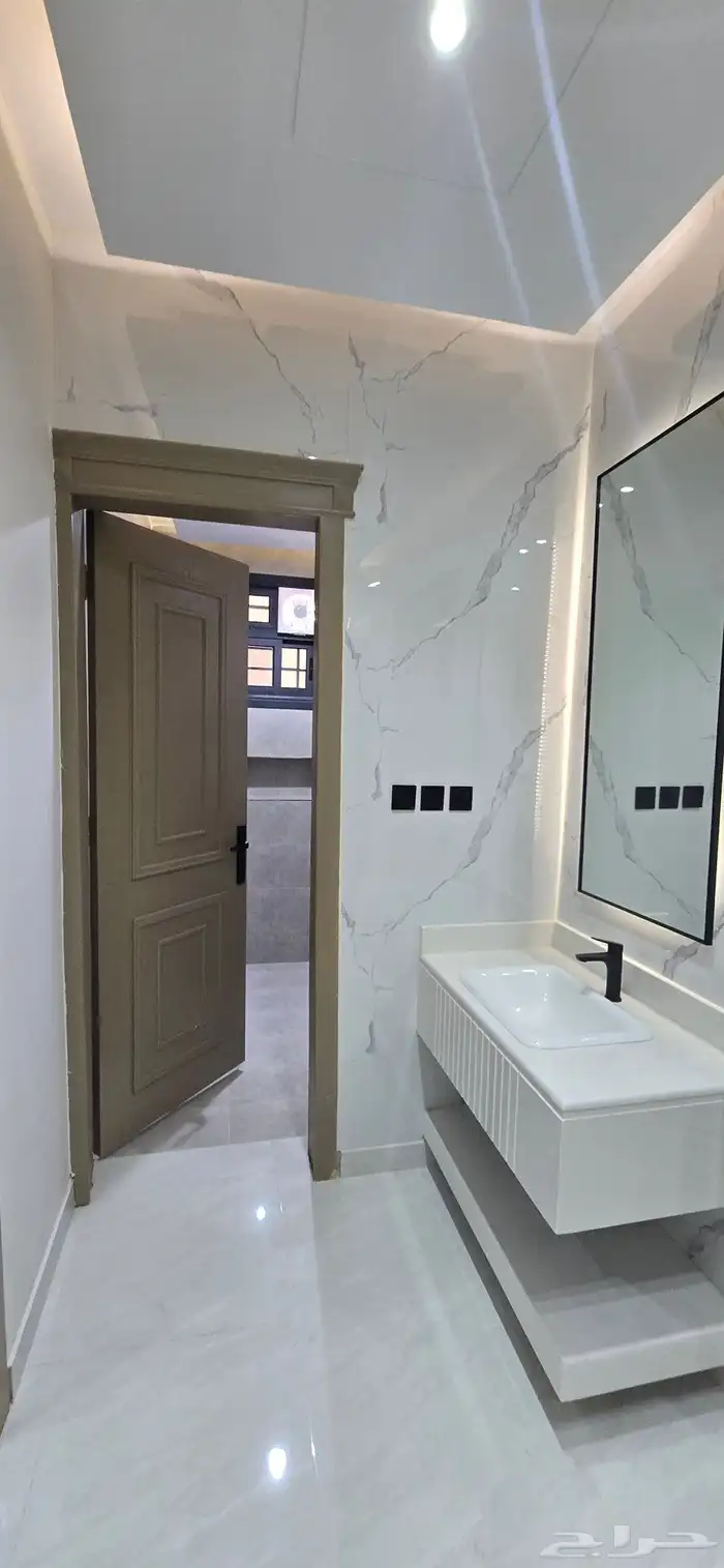 للبيع فيلا دورين وملحق 8 غرف نوم شغل شخصى 23