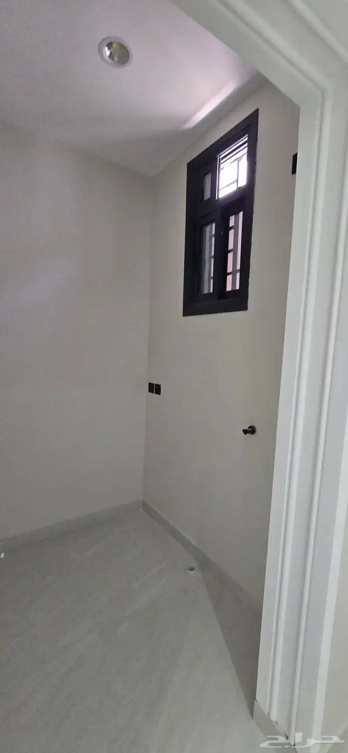 للبيع فيلا دورين وملحق 8 غرف نوم شغل شخصى 29