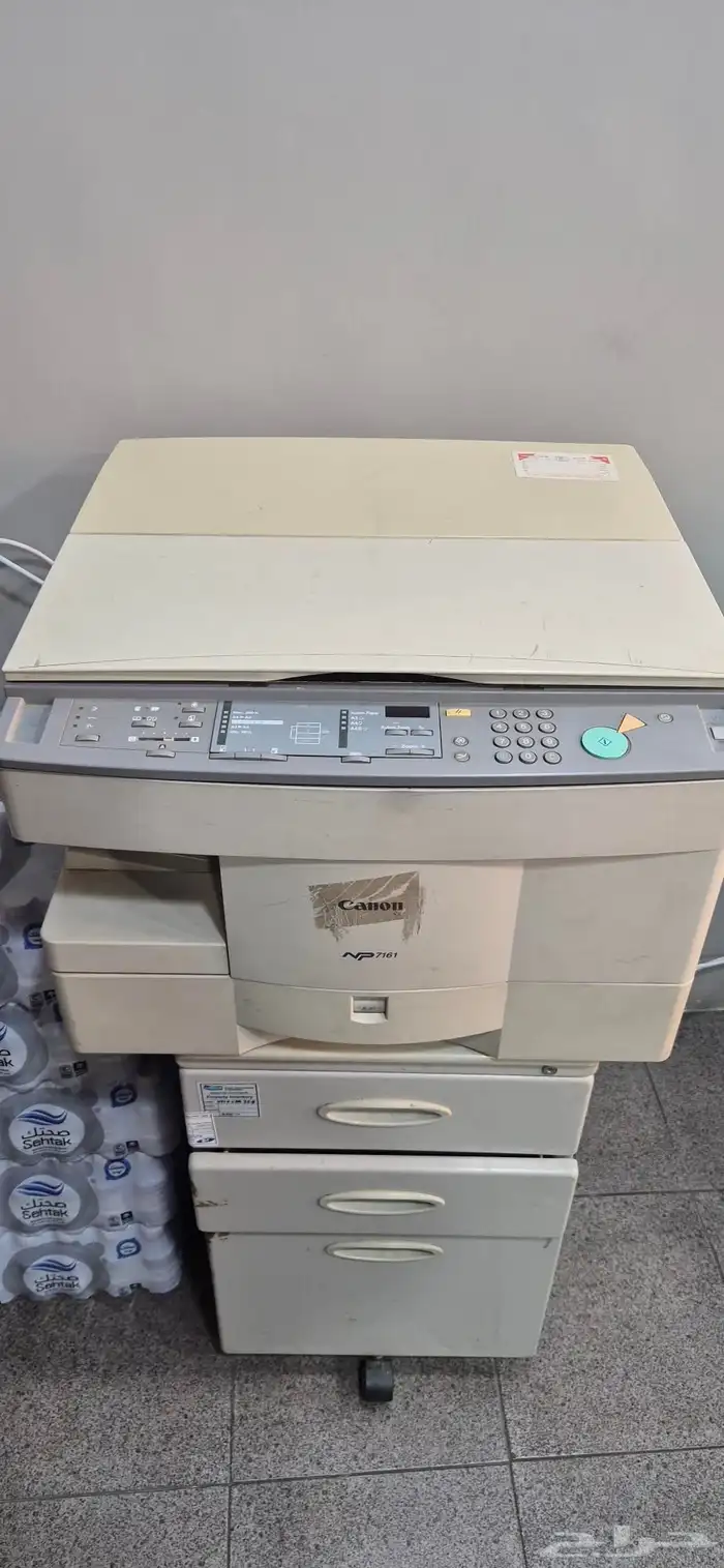 للبيع آله تصوير بحاله جيده 2