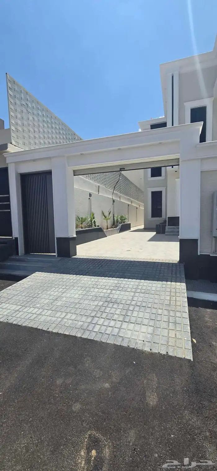 للبيع فيلا دورين وملحق 8 غرف نوم شغل شخصى 3