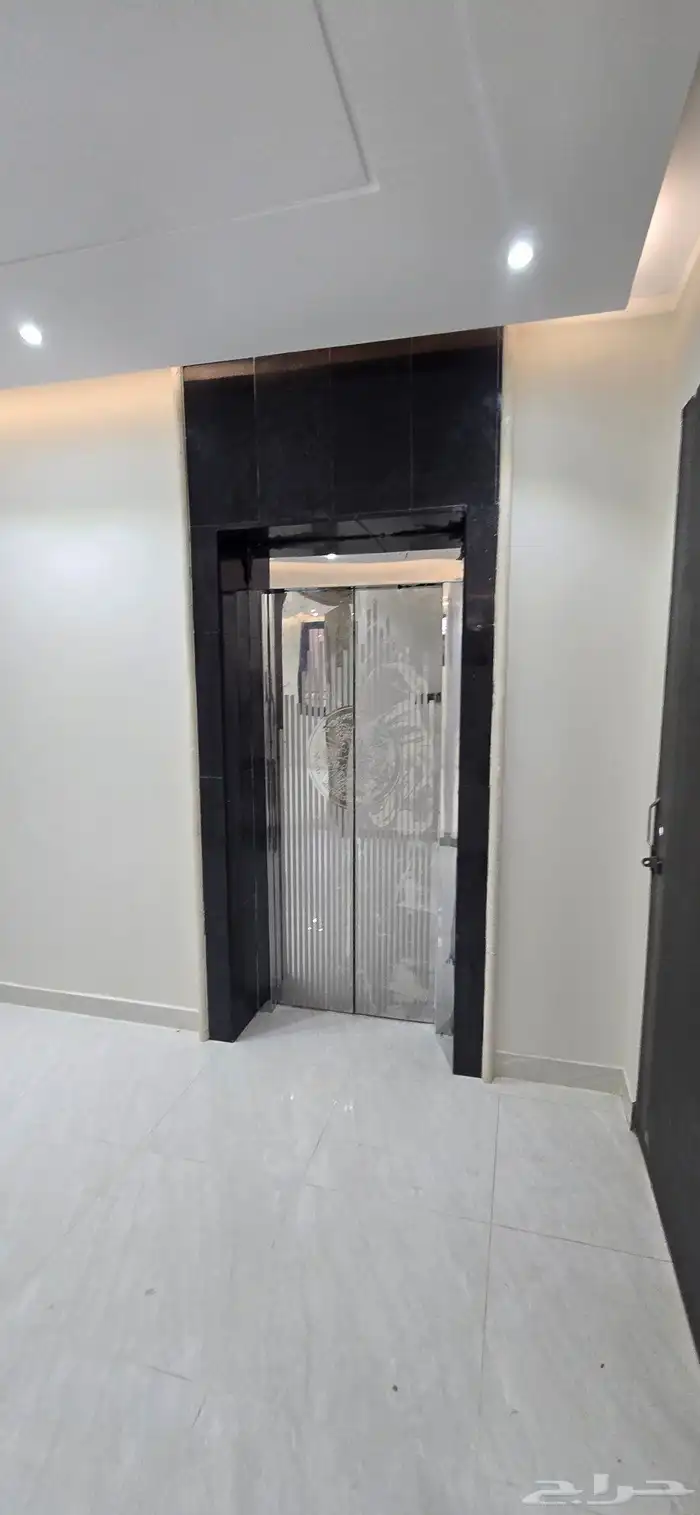 للبيع فيلا دورين وملحق 8 غرف نوم شغل شخصى 35