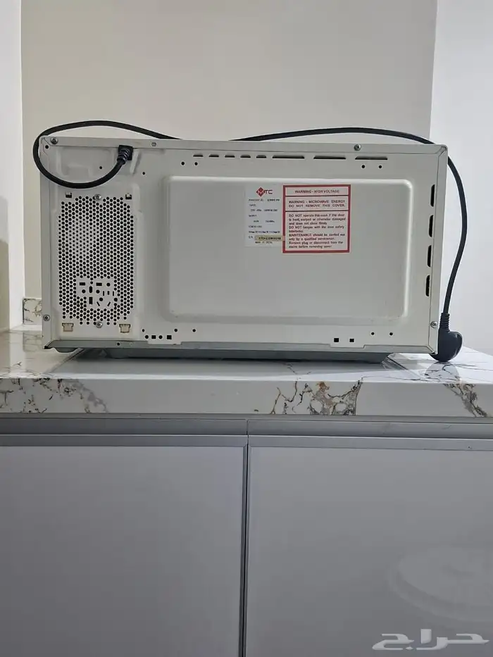 للبيع ميكروويف من ماركة TC  بحالة ممتازة ونظيف جدا . يعمل بك 3