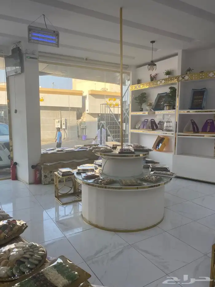 For Sale Confectionery Shop 9