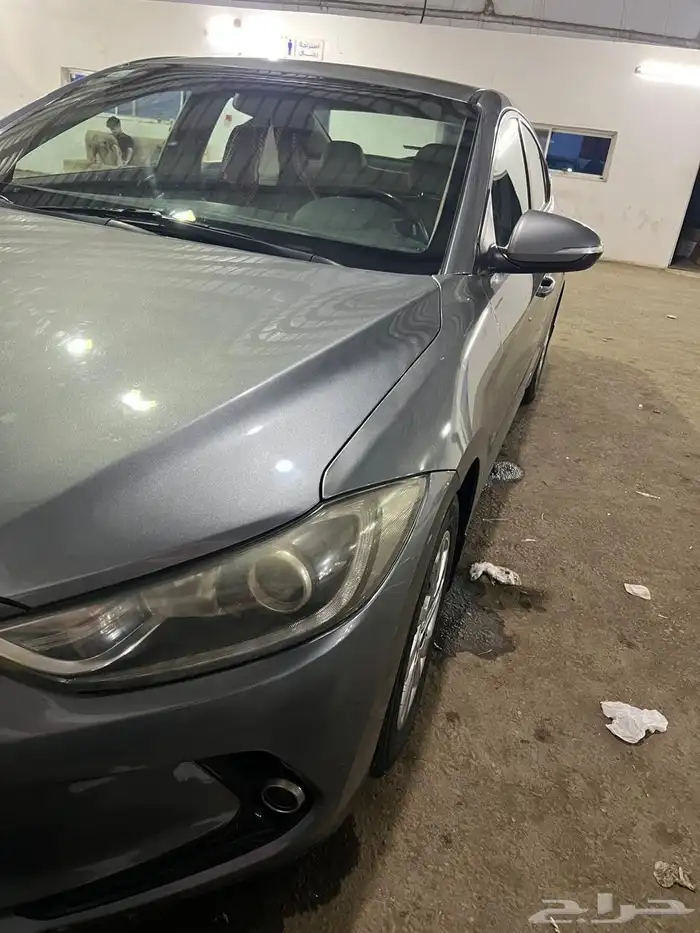 هونداي إلنترا للبيع 6