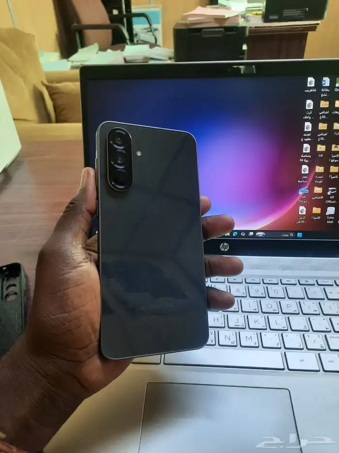 جوال جلاكسي A56 5G 256aGB الرام 8 الى 16جيجا 1