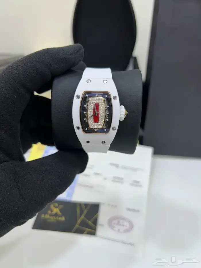 ساعه دي ديت 16