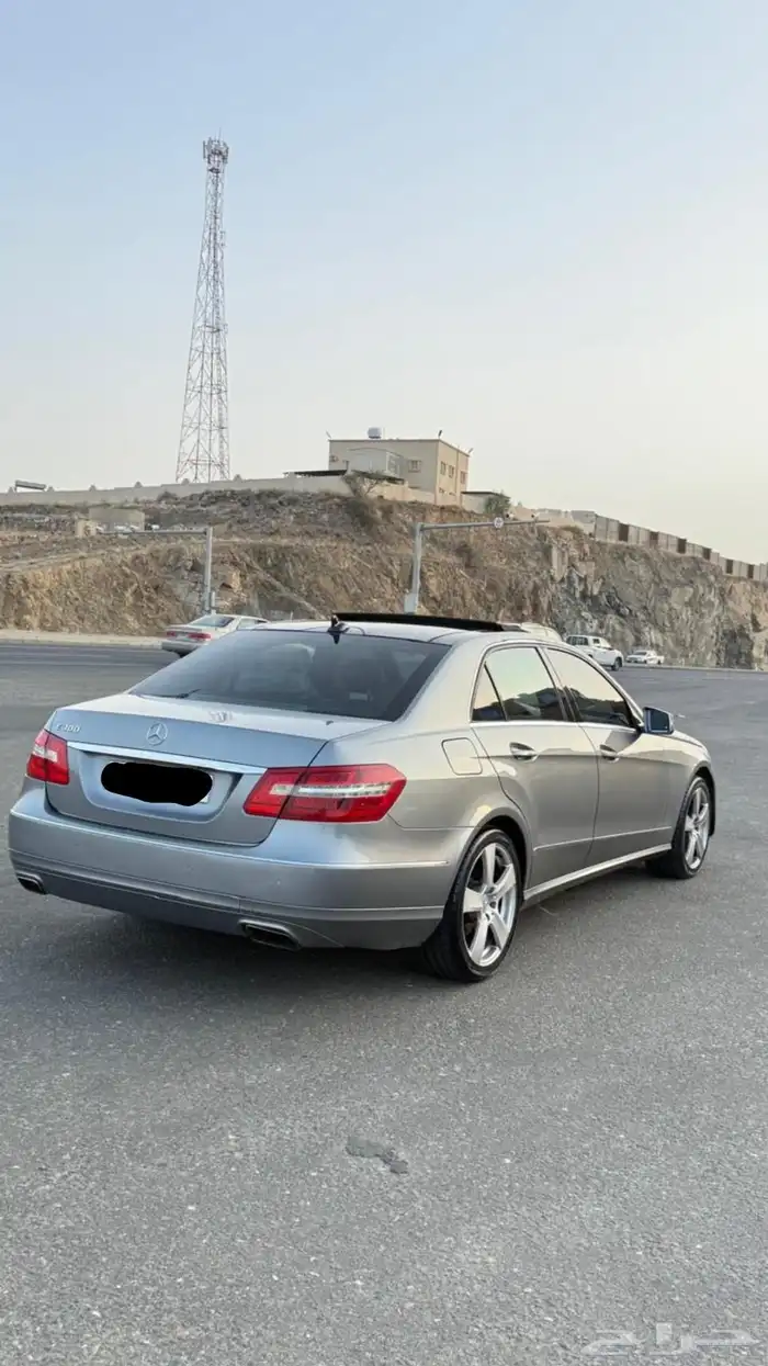 للبيع مرسيدس بنز 1