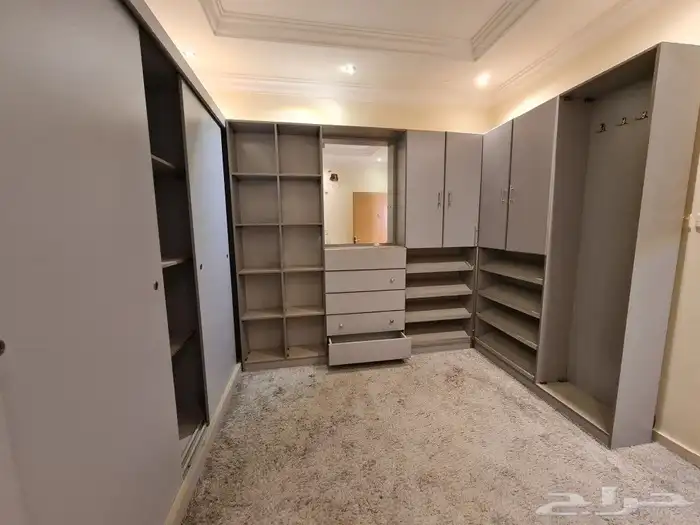 دواليب تفصيل خشب مستعمل للبيع 0 0