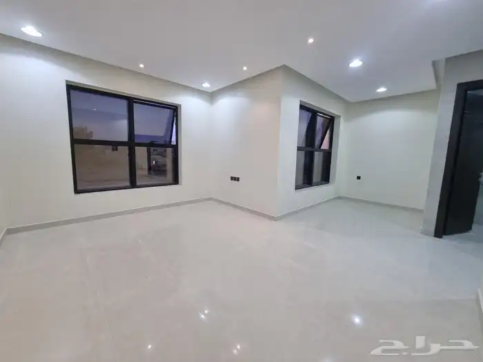 للبييع دبلكس جديد بحي الضاحي الشرقي 650 الف 13