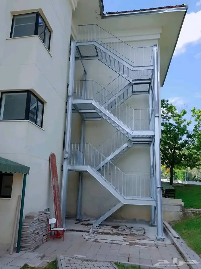 حداد ابواب مظلات 6