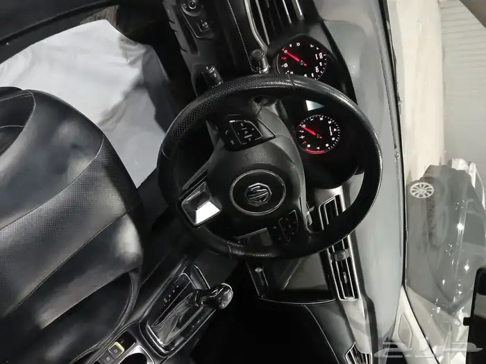 للبيع مجوعه ام جي 5فل كامل مديل 2023.السعر 31الف 8