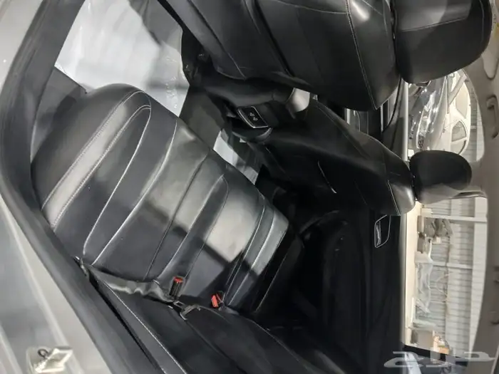 للبيع مجوعه ام جي 5فل كامل مديل 2023.السعر 31الف 9