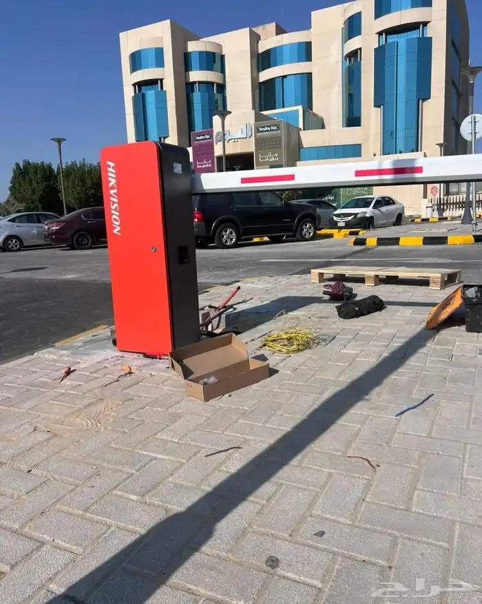بوابات دخول سيارات HIKVISION 2