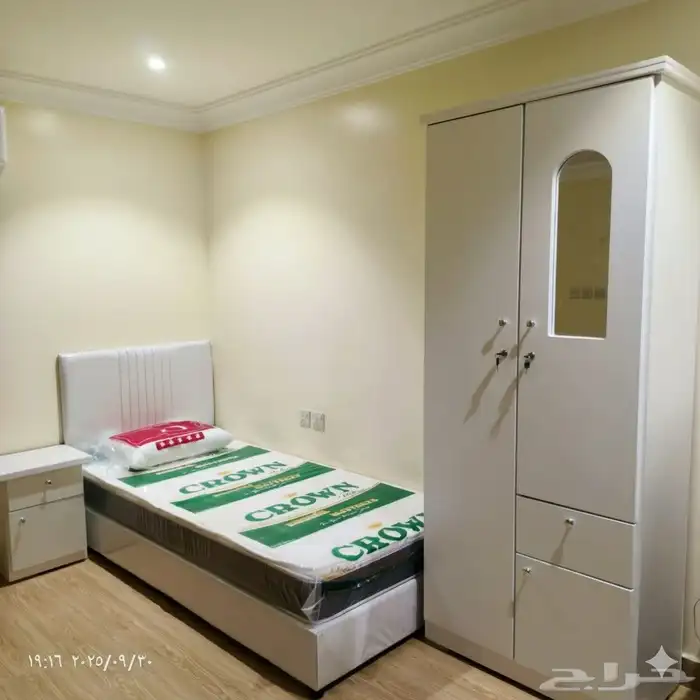 سراير مفرد ودواليب مفرد وغرف نوم مفرد ومجوز. 9