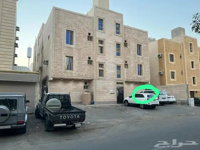 للايجار شقه ارضيه عوائل حى الفيحاء بالدمام السعر22الف دفعات 10