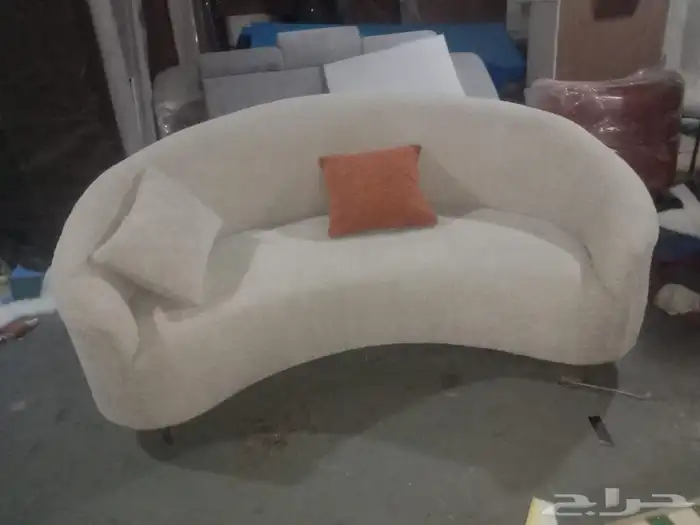 مفروشات الرياض  تفصيل جميع انواع الكنب والجلسات الارضي والس 9