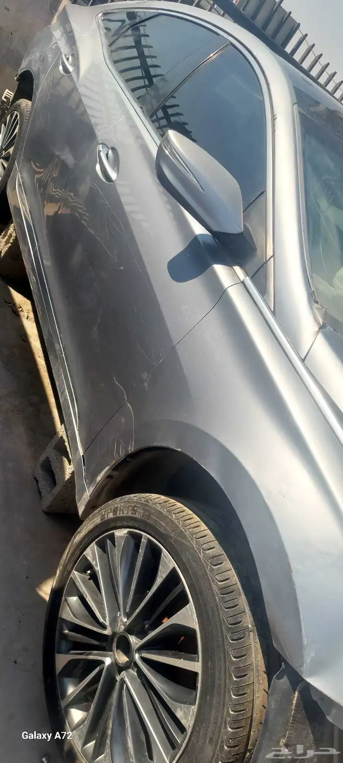 ازيرا 2015 مصدومه تشليح قطع غيار فقط 2