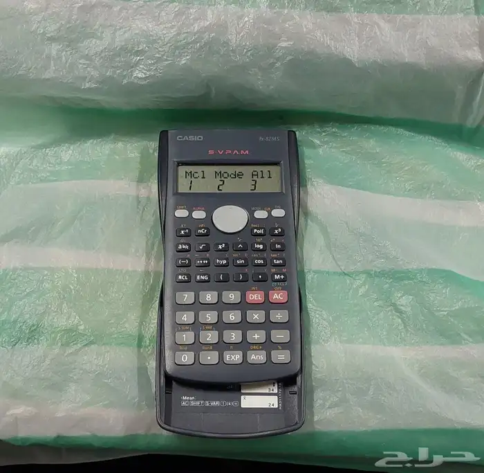 حاسبة عليمة كاسيو الاصلية casio Fx-82MS 7