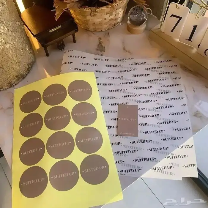 مطابع مطبعة اكياس علب بوكس عبايات بوكسات لوحات لوغو منيو 5