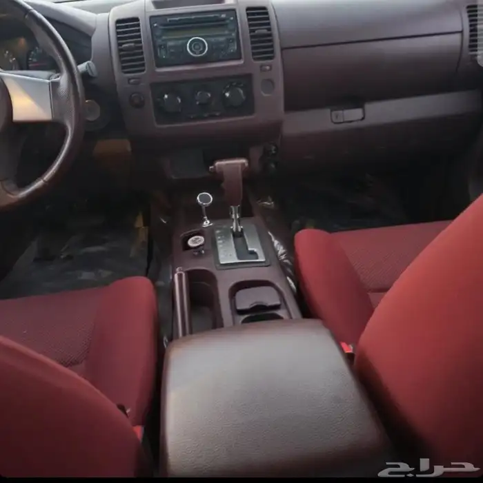 نافارا اتوماتيك 2014 نظيف 4