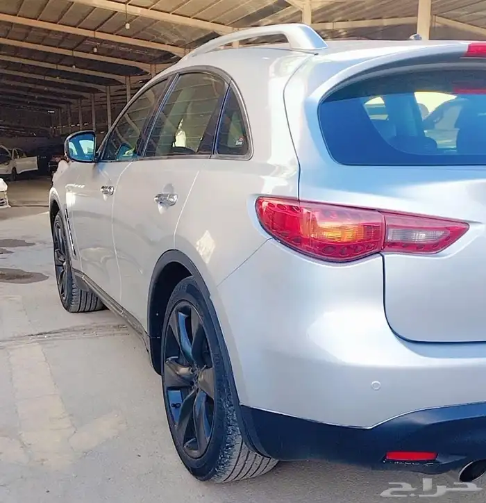 أنفنتي FX50 S - 2009 4