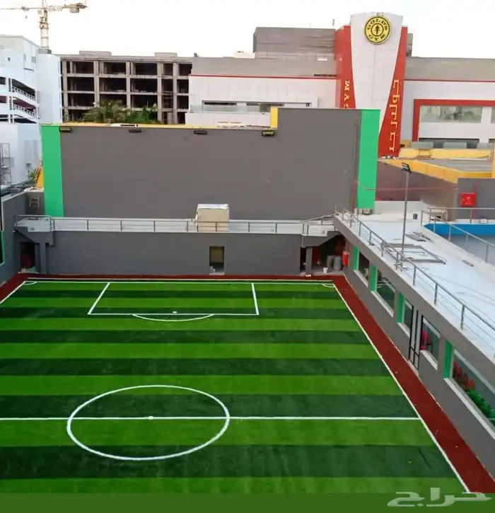 توريد وتركيب ملاعب كرة قدم وحدايق عشب صناعي وارضيات مطاطية 9