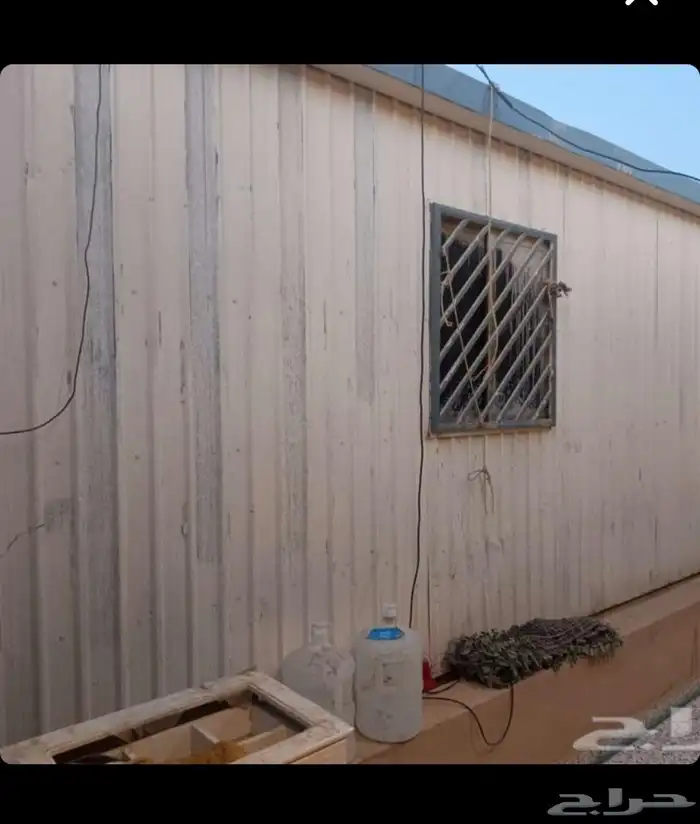 غرف بركس للبيع عدد 2 و مقاس 4-6. وثاني مقاس 370 - 370 0