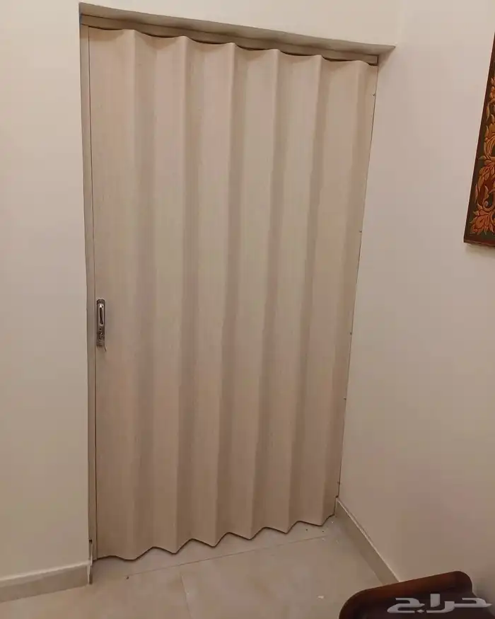 باب ابواب سحب سحاب سحابة جلد وبلاستيك كورديون 6