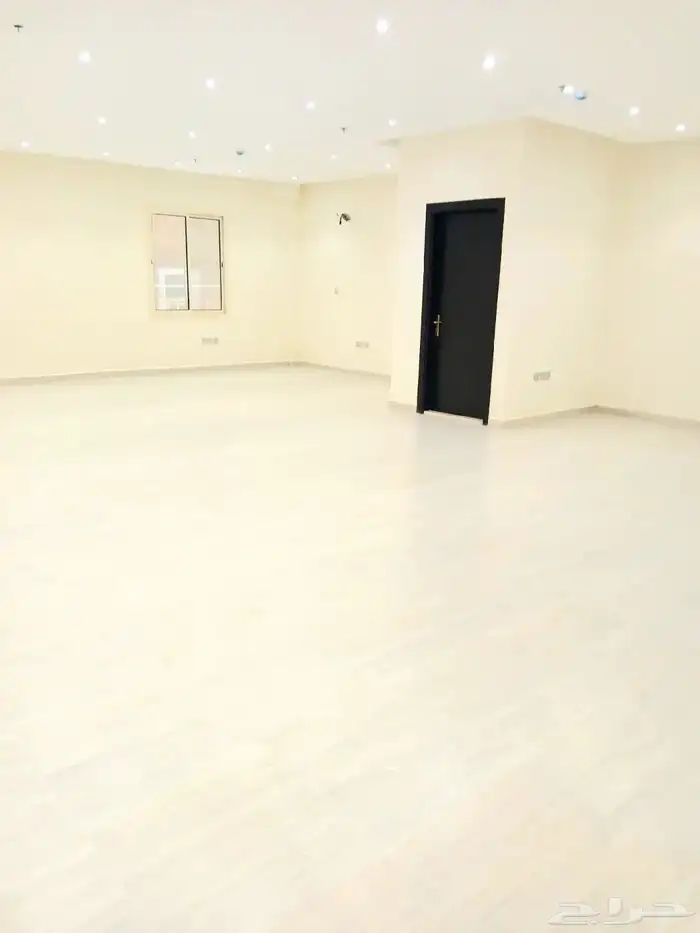 مكاتب جديدة فاخرة 7