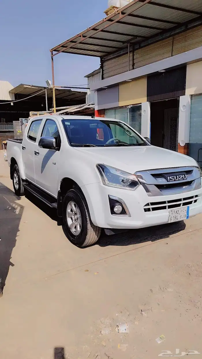 ايسوزو هايلكس موديل 2017 6