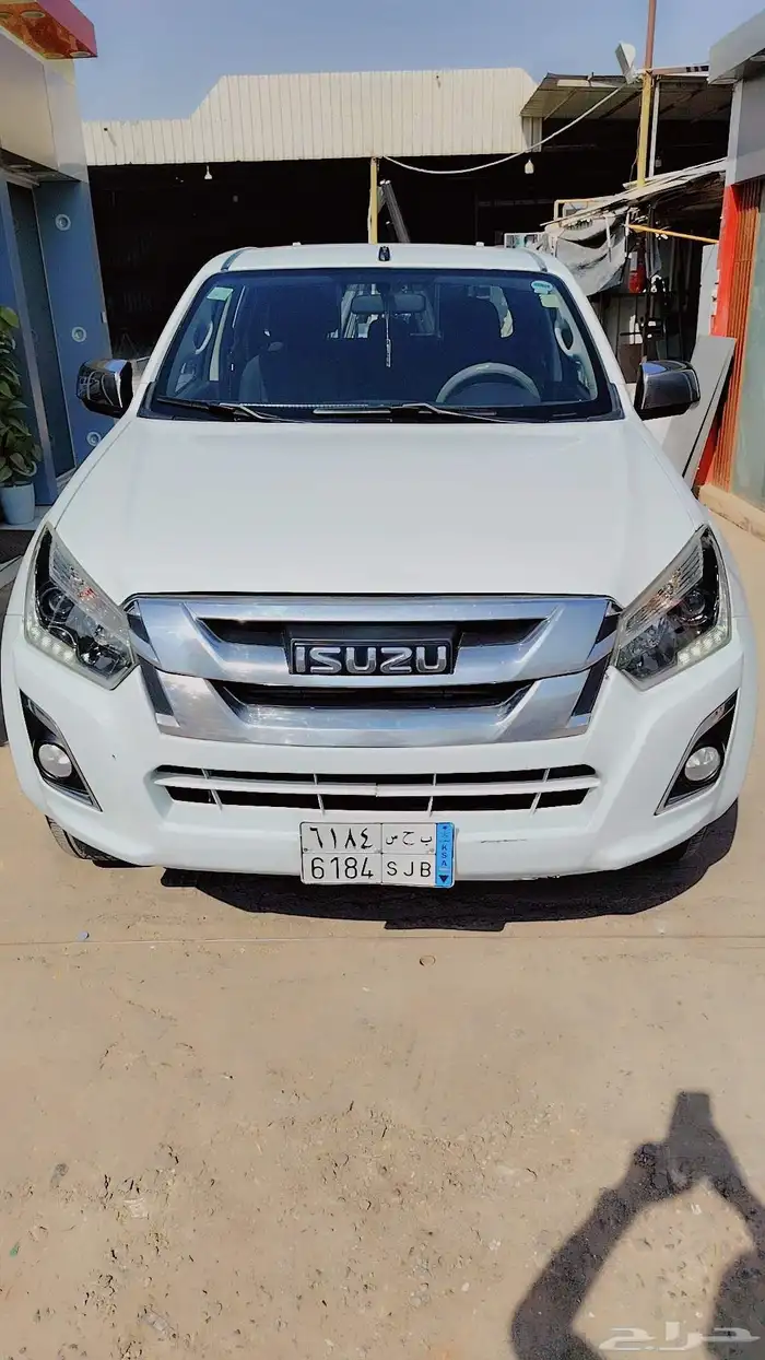 ايسوزو هايلكس موديل 2017 0