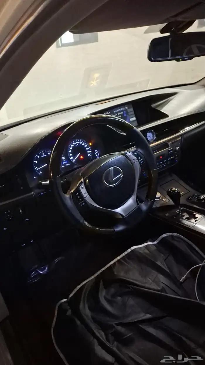 لكزس es2014 فل كامل 6