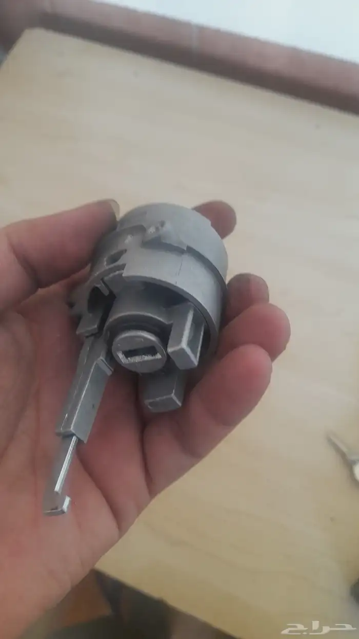 فتح ونسخ وبرمجة السيارة فك أبواب سيارات وشقق وخزنات تصليح ري 7