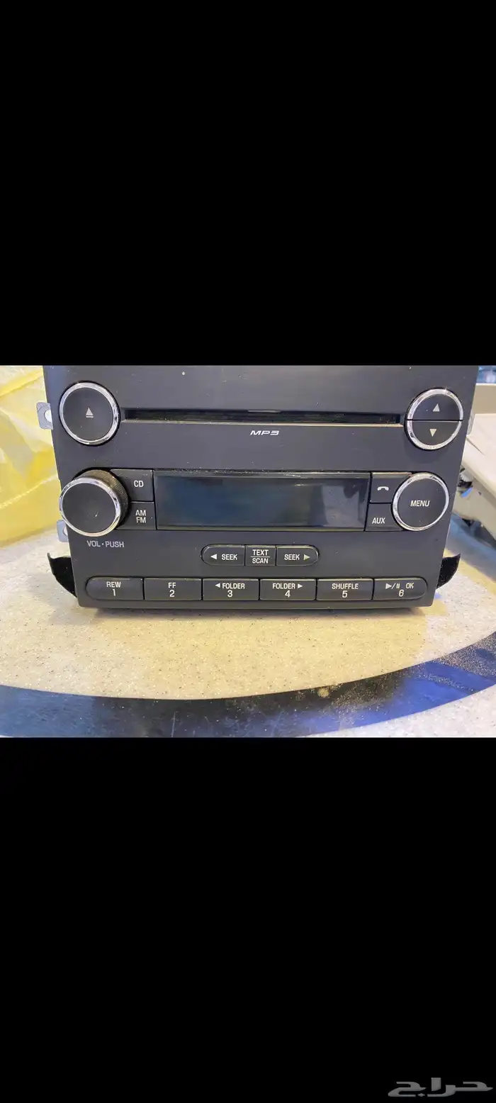 للبيع شاشة فورد اكسبيديشن من موديل 2013 وديكور وكونسول سقف 1