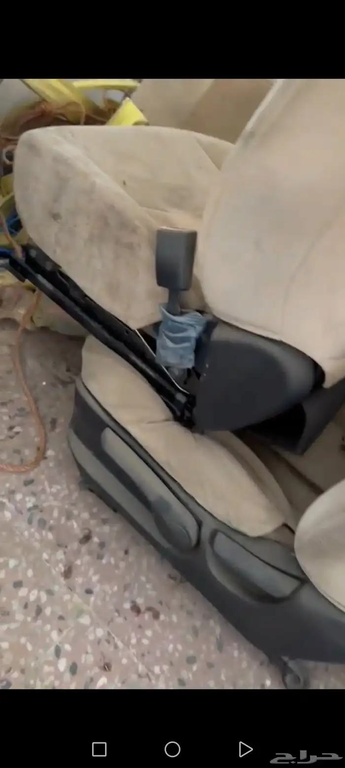 مراتب النترا شبه جديده ملبسه مع انوار حماله عفش خلفيه 4