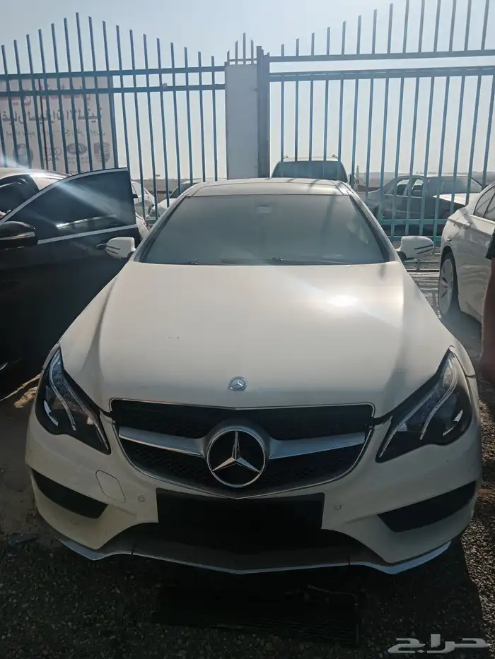 تشليح نجمة الحاير لبيع قطع غيار السيارات E 350 مديل 2014 0