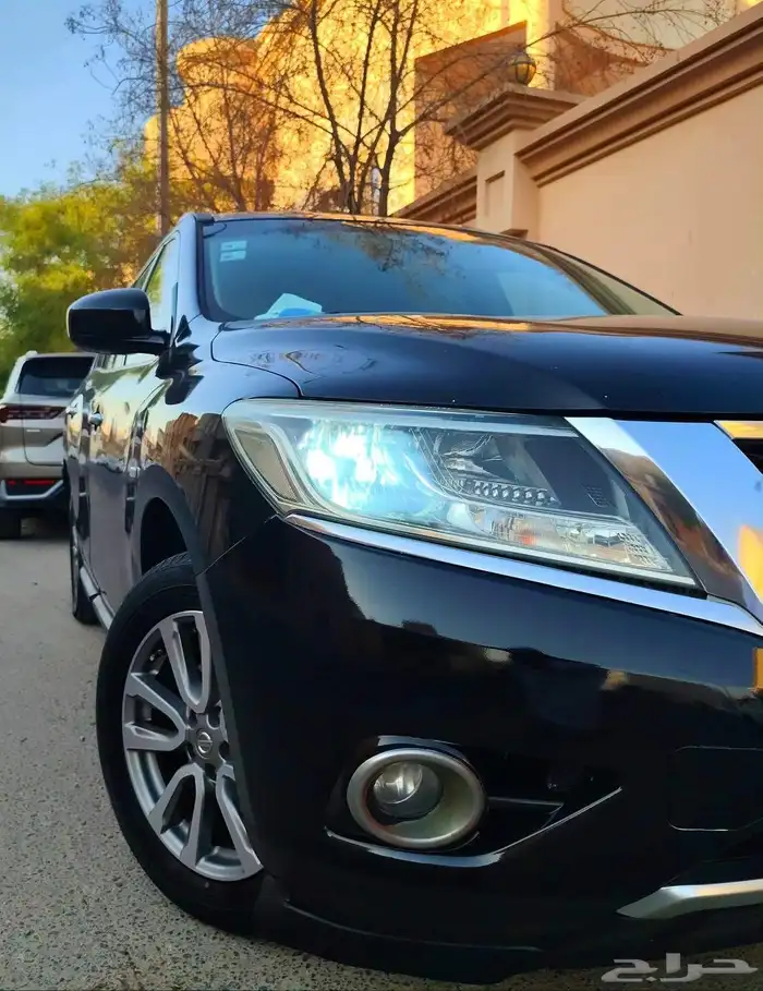 للبيع نيسان باثفيندر 2016 بحاله ممتازة بالهفوف 13