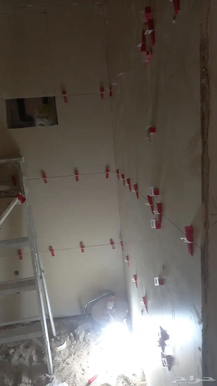 مبلط سراميك بورسلين خبره 10سنين 1