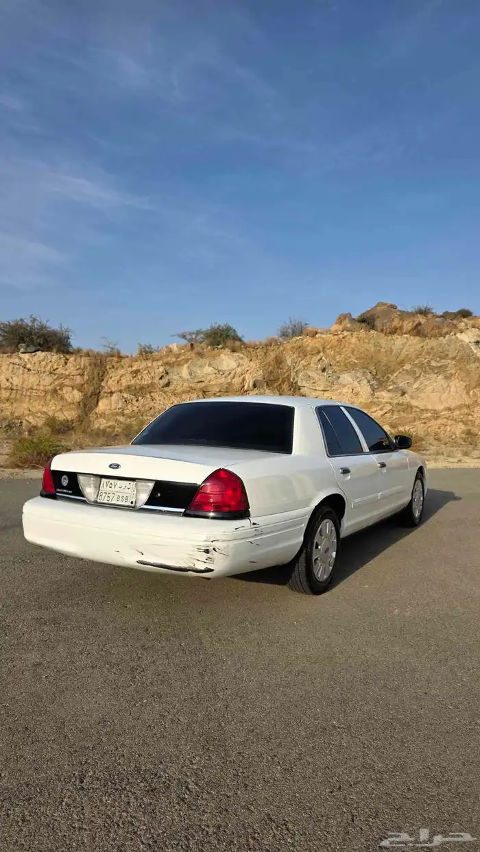 فورد فكتوريا بوليسي للبيع 3