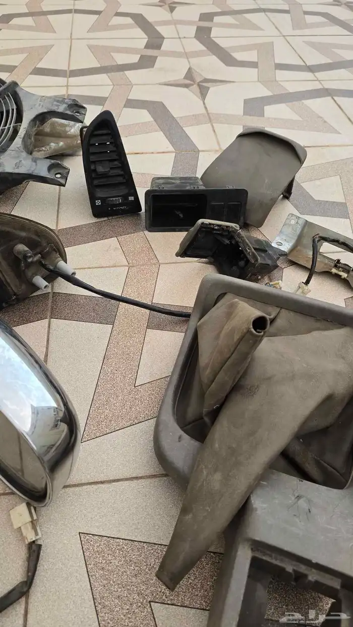 قطع جيب باثفندر 2003 الى 2005 2