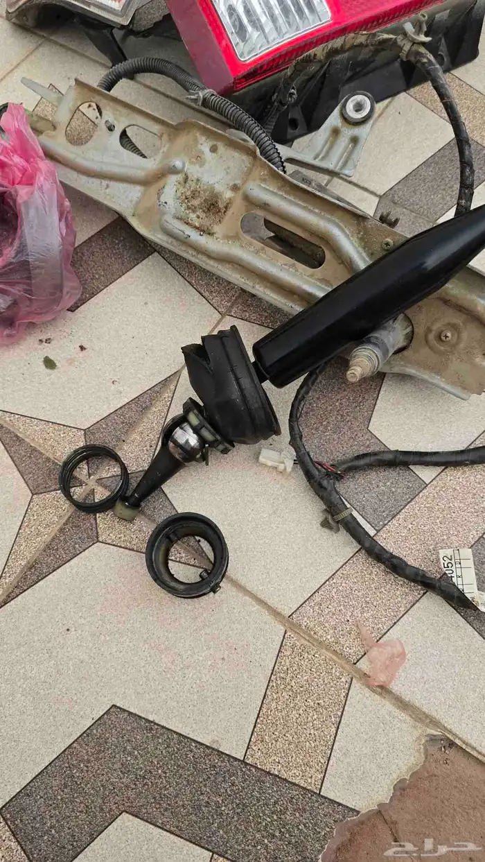 قطع جيب باثفندر 2003 الى 2005 1