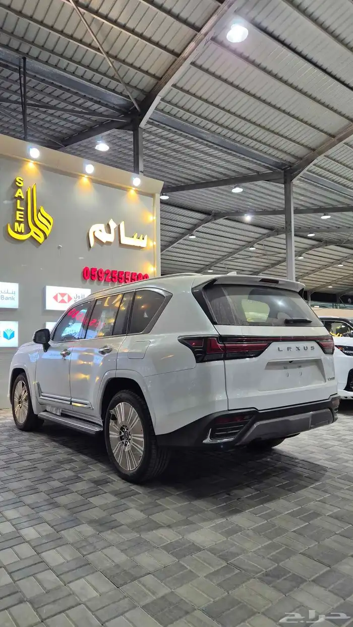 لكزس BB 2025 سعودي 4