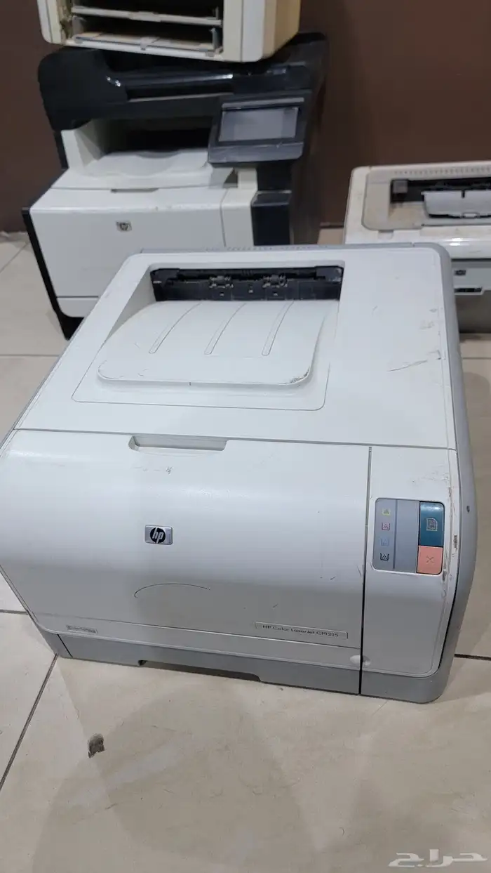 شاشات طمبيوتر وطابعات ليزر 8